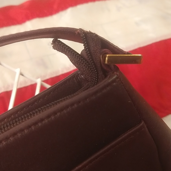 Purse - Picture 7 of 9